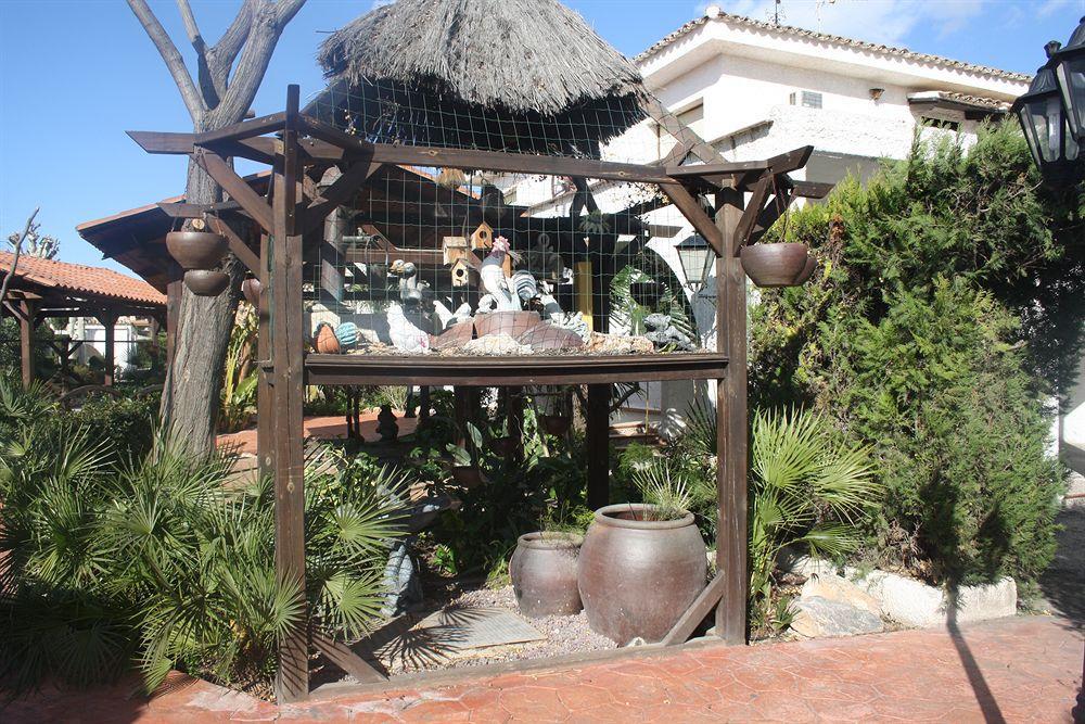 Hotel La Carreta Chiva Exterior foto