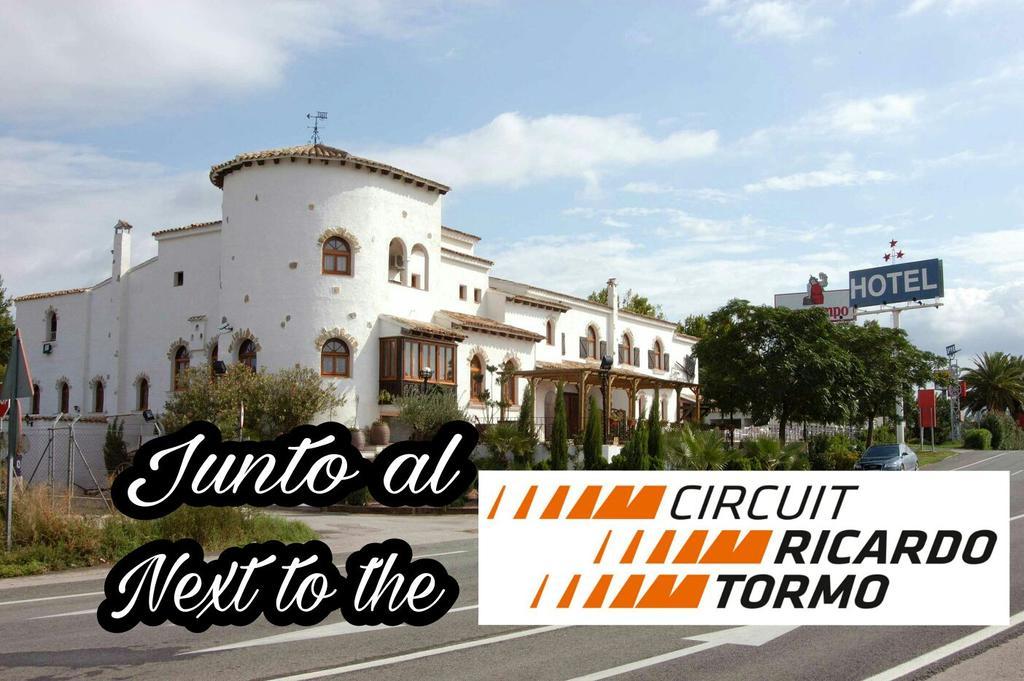 Hotel La Carreta Chiva Exterior foto